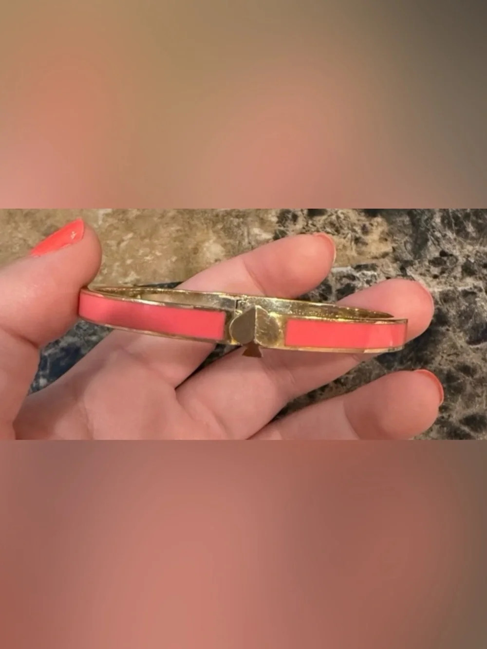 Kate Spade Thin Pink & Gold Signature Spade Enamel Hinged Bracelet - EUC - Picture 2 of 6